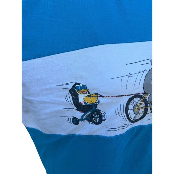 The Zoo Crew 87' Women's M Crop Tee Shirt Bear Riding Bicycle Graphic Blue - Picture 10 of 11